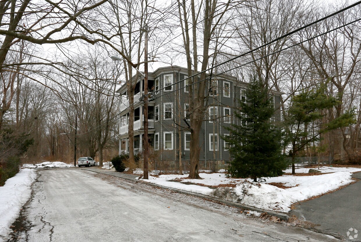 Foto del edificio - 79 Ellsworth St