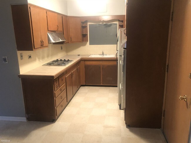 Building Photo - 2 br, 1 bath Apartment - 4804 W Rosemont Ave