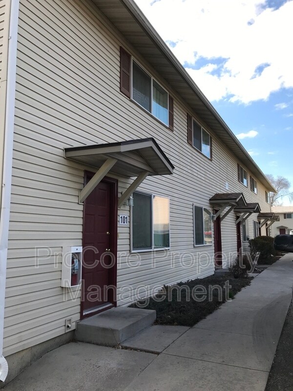 1216 S Juniper St Unit 101, Nampa, ID 83686 Condo for Rent in Nampa