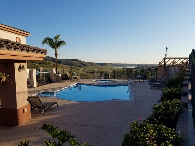 Foto del edificio - 2723 Lake Pointe Dr