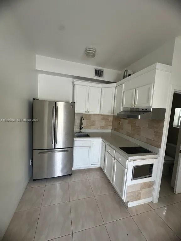 Building Photo - 251 NW 40th Ct