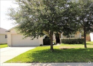 Building Photo - 7810 Squirrel Hollow Dr