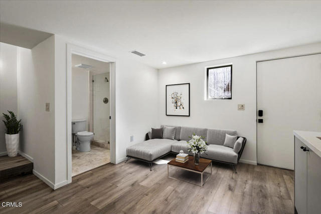 Building Photo - 3181 Verdugo Pl