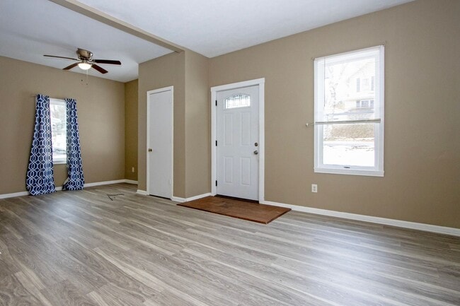 Foto del edificio - Two bedroom, single-family home