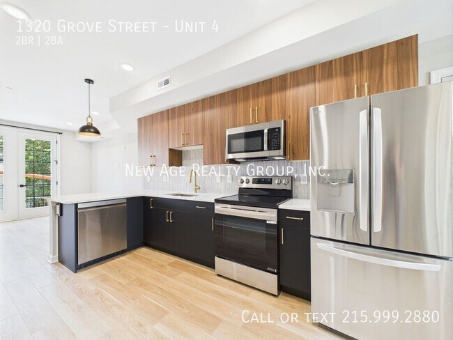 Building Photo - 1320 Grove St
