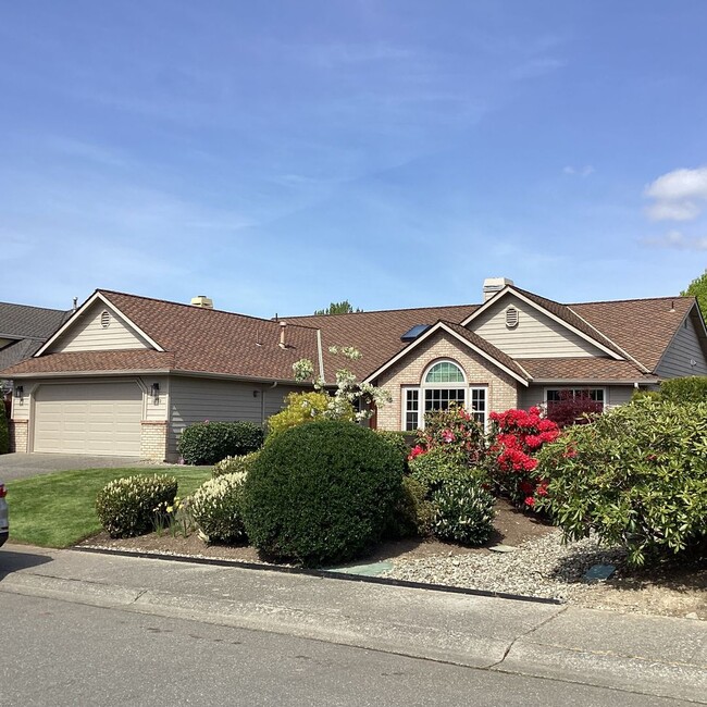 Foto del edificio - Charming Mukilteo Rambler in Fair Harbor