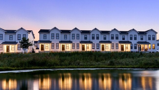 Building Photo - Cove at Prairie Trail