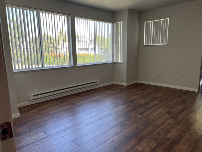 Foto del edificio - 3695 Stevenson Blvd