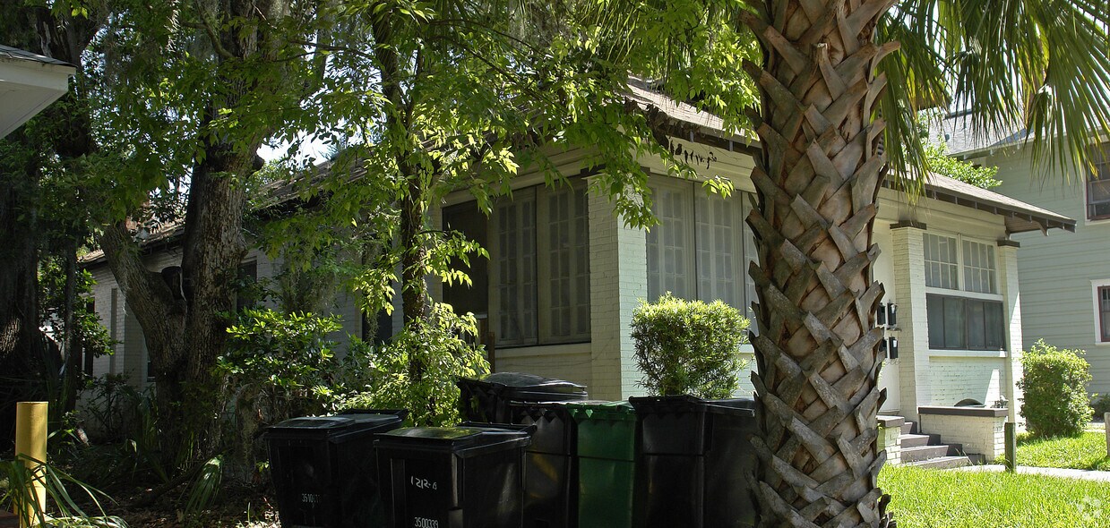 Foto del edificio - 1208 SW 1st Ave