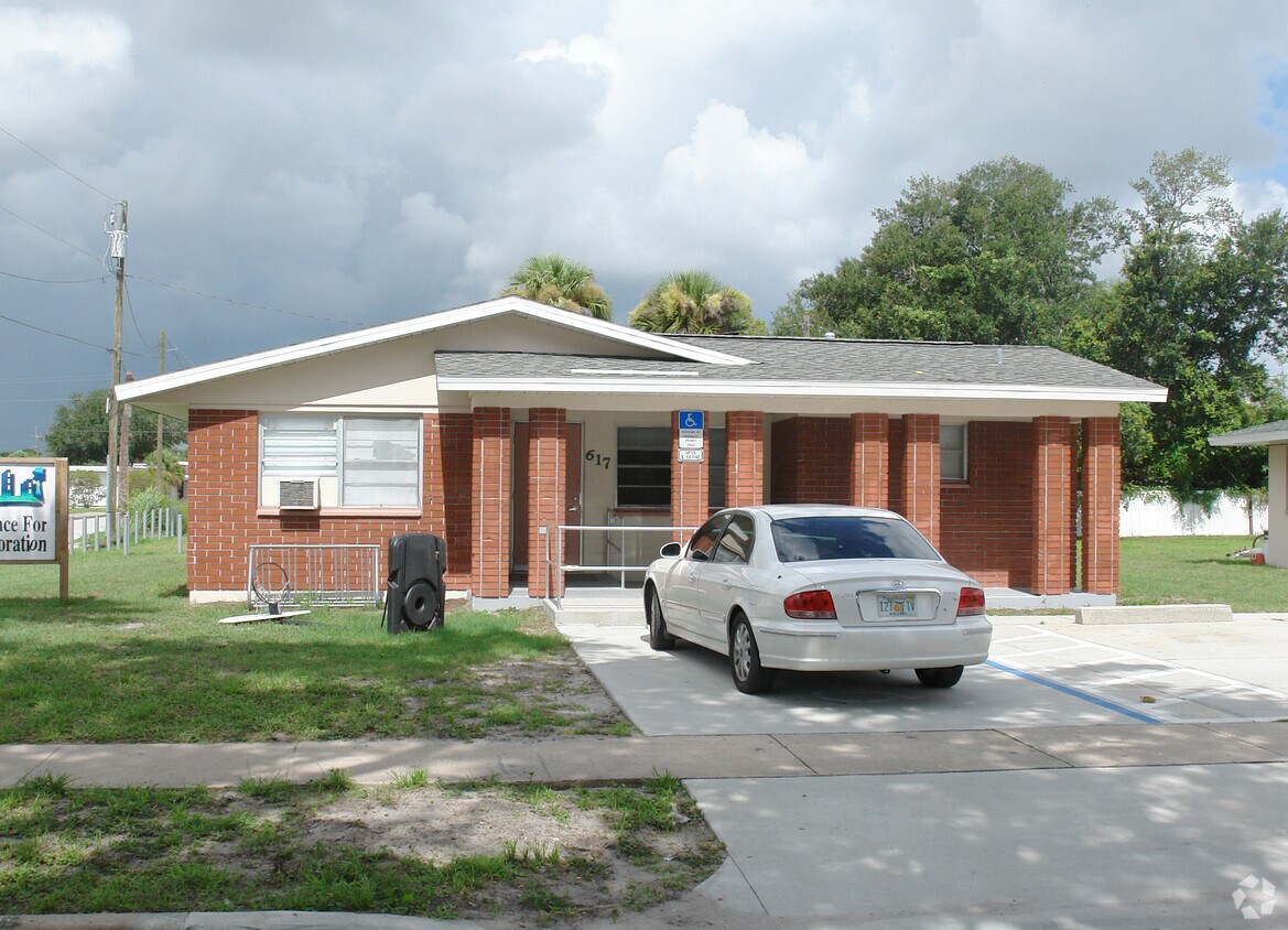 617 Johnson St, Cocoa, FL 32922 Apartments in Cocoa, FL