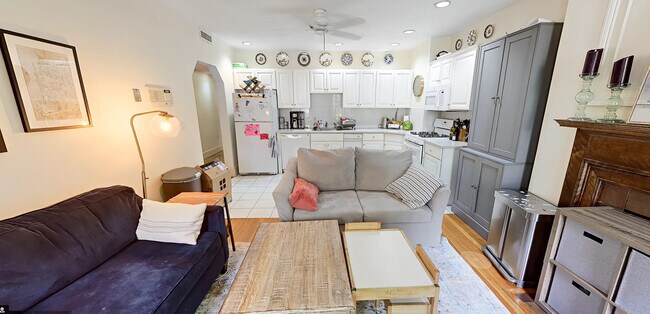 Foto del edificio - 18 Dean Rd