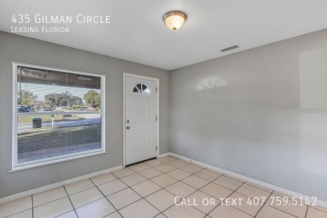 Foto del edificio - 435 Gilman Cir