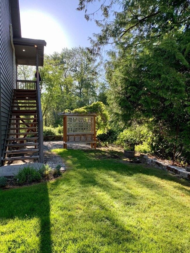 Foto del edificio - 22740 20th Ave SE