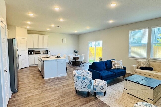 Foto del edificio - 5935 W Hausman Rd