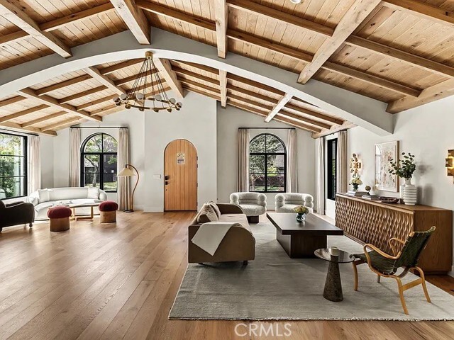 Foto principal - 738 San Lorenzo St