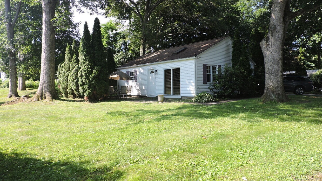 Primary Photo - 57 Knollcrest Rd