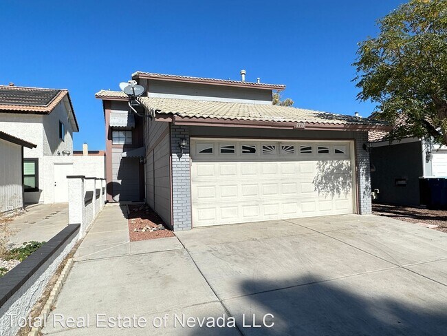 Building Photo - 3 br, 2.5 bath House - 8132 Bridle Path Way