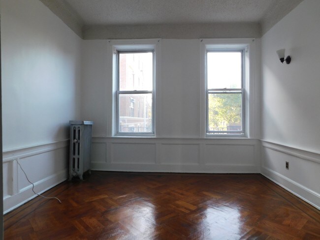 Foto del edificio - 575 Sheffield Ave