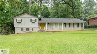 Building Photo - 4992 Wickford Way