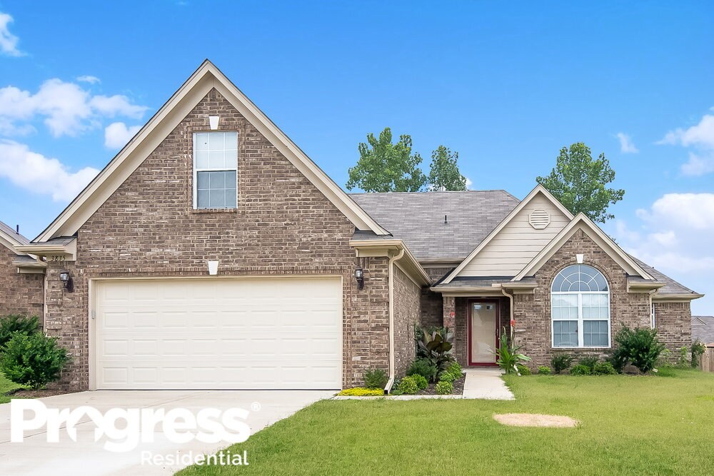 3835 Farm Pond Cove W, Southaven, MS 38671 House Rental in Southaven
