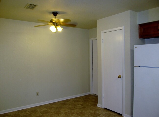 Foto del edificio - 3 BEDROOM, 2 BATH, BELTON ISD