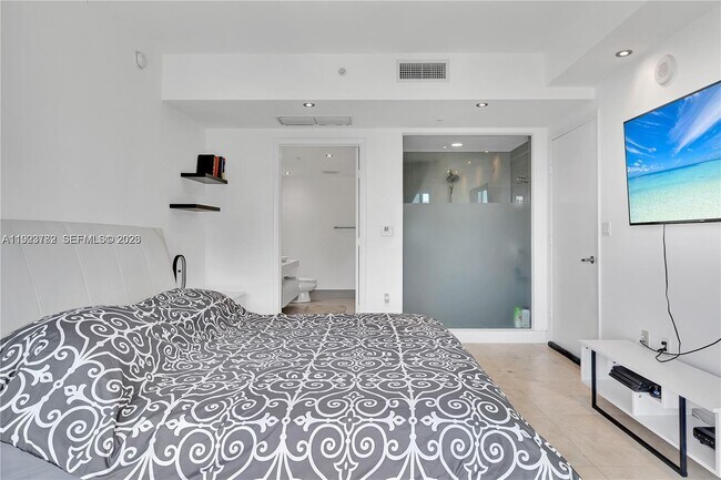 Foto del edificio - 92 SW 3rd St