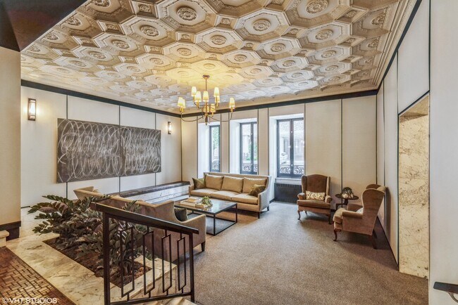 Foto del edificio - 6101 N Sheridan Rd