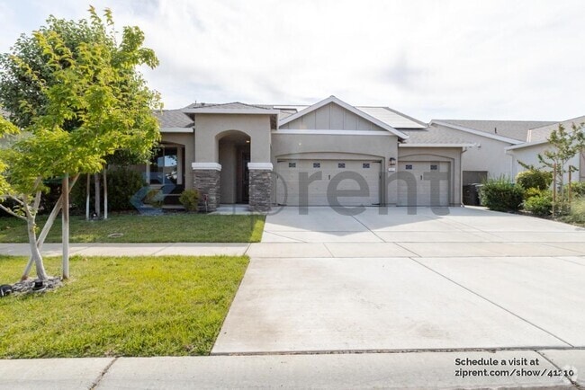 Building Photo - 5561 Harcrest Dr
