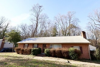 Building Photo - 1108 Ironington Rd