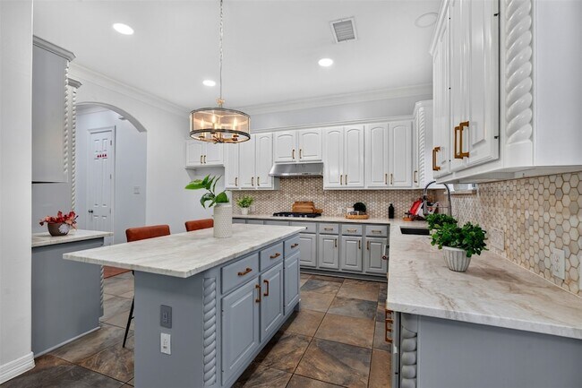 Building Photo - 14519 Basalt Ln
