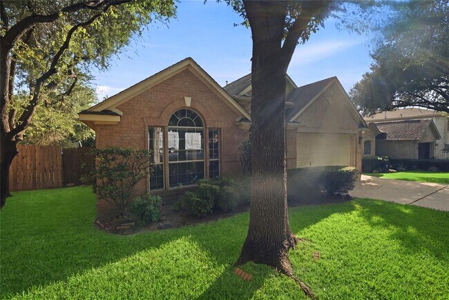Foto del edificio - 12521 Canyon Glen Dr