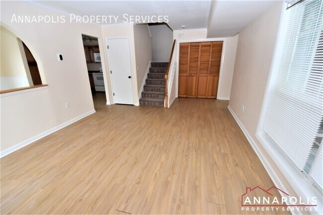 Building Photo - 207 duke street