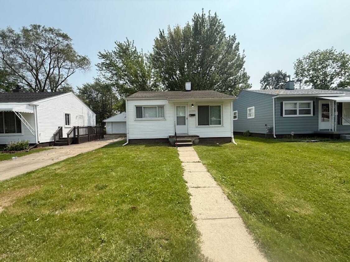 Foto principal - Quaint 2 bedroom home