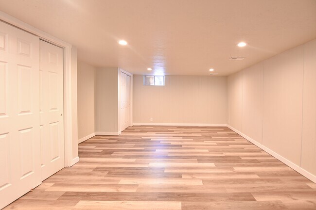 Foto del edificio - 34 N Terrace Dr