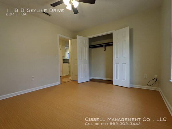 Foto del edificio - 118B Skyline Dr.