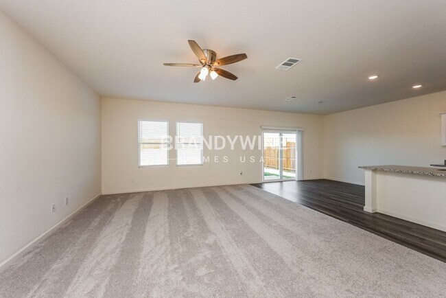Building Photo - 4422 Marsh Hawk Dr