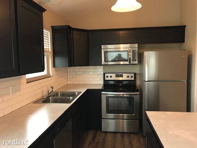 Foto del edificio - 2110 E Village Estates Ct