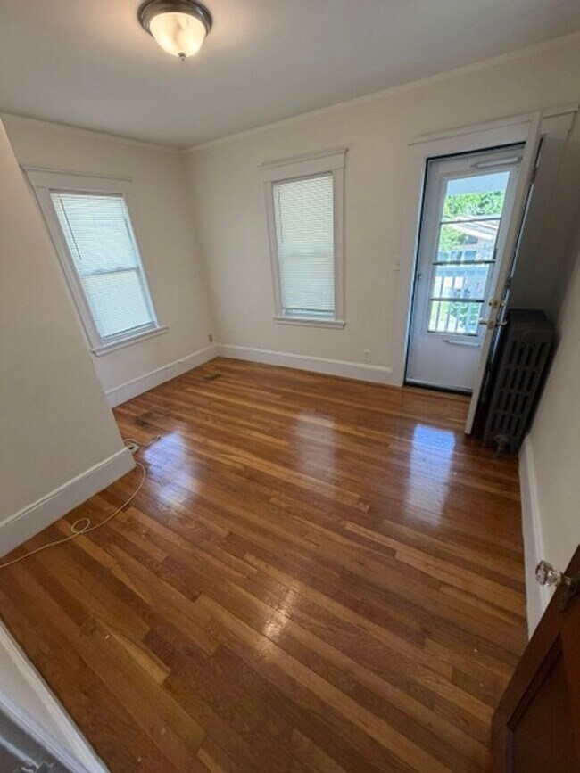 Foto del edificio - 3bed in Dorchester is now available