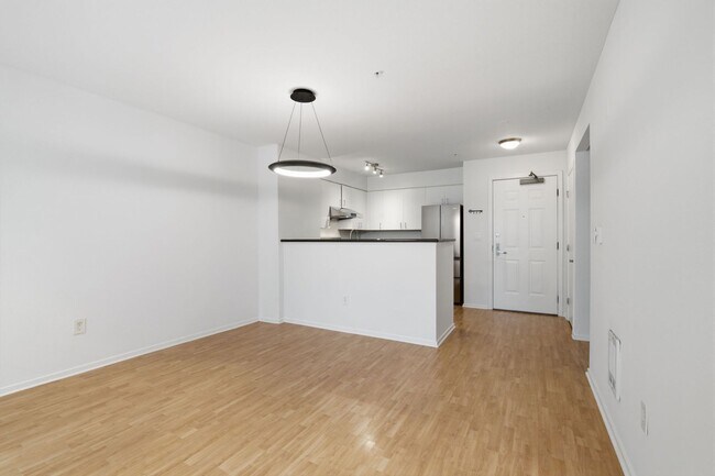 Foto del edificio - 8100 Oceaview Terrace-119