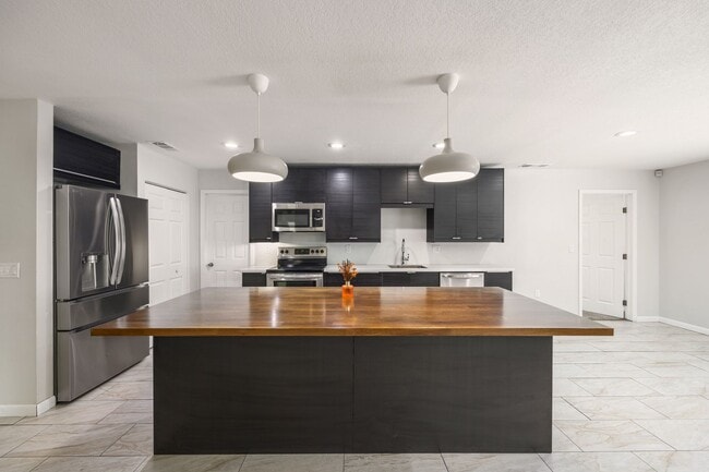 Foto del edificio - Pool Home