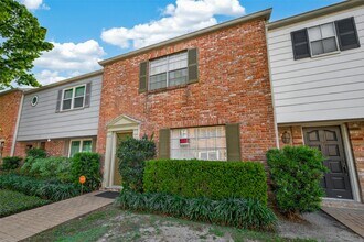 Building Photo - 6418 Olympia Dr