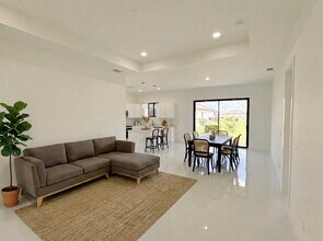 Building Photo - 4113 NW 34th St