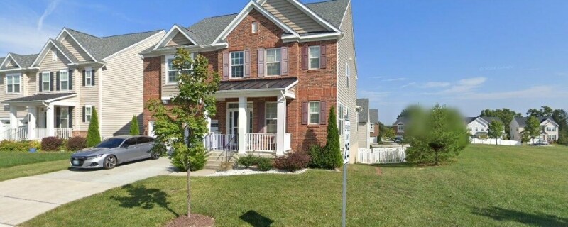 Foto principal - 9210 Deer Village Dr