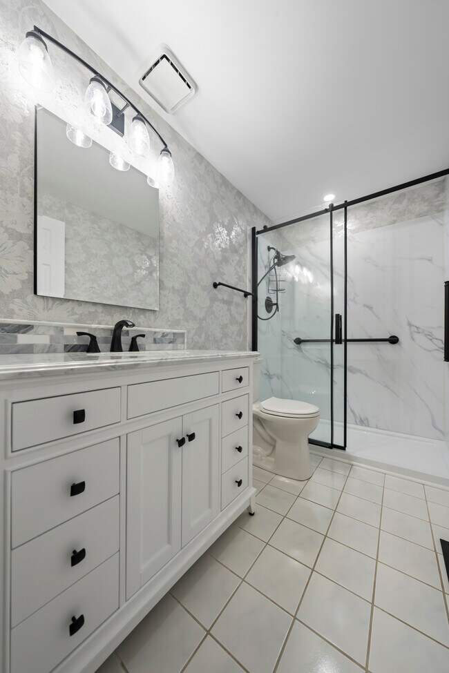 Foto del edificio - 3226 Sherwood Dr