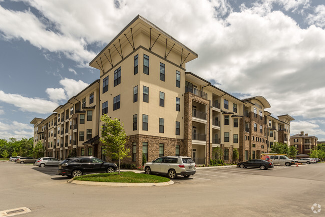 Avalon at Seven Springs Apartments - Brentwood, TN | Apartments.com