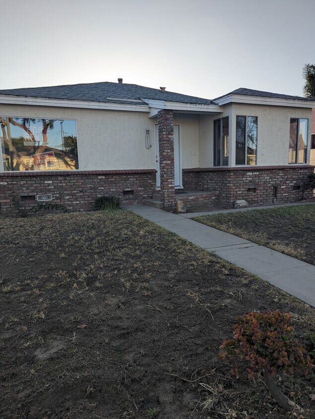Primary Photo - 7123 Lime Ave