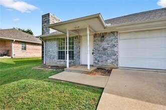 Building Photo - 1813-1815 Park Pl