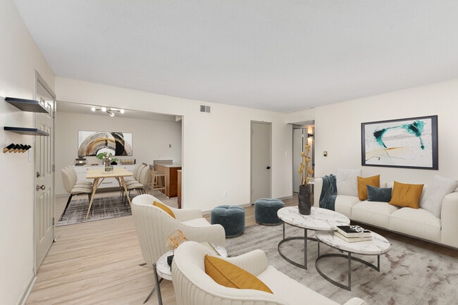 Spacious Living space - Oval Springs Apartments