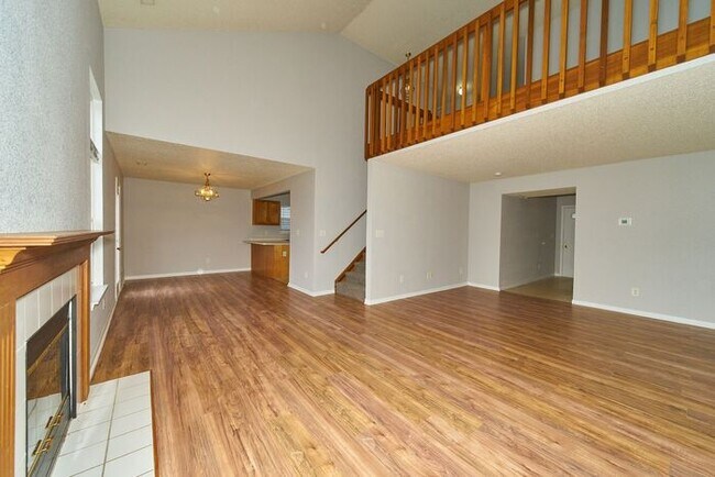 Foto del edificio - Sweet 3 Bedroom 2.5 Bath in Popular Maple ...