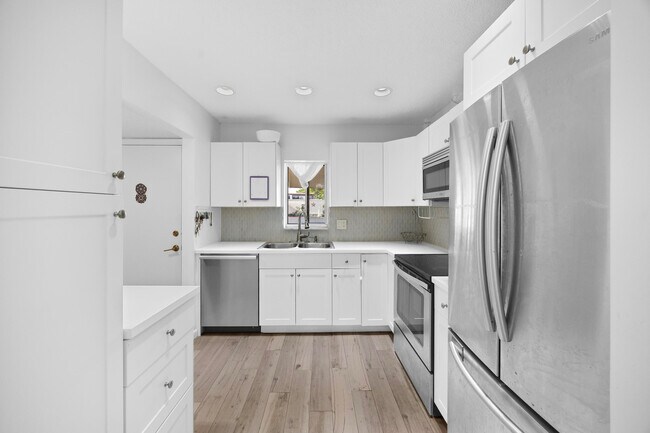 Foto del edificio - 2671 Boundbrook Blvd